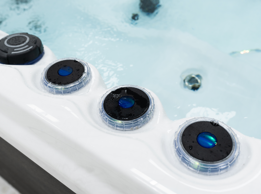 Revolution-spa Mars 200x200x80 5 fős jakuzzi