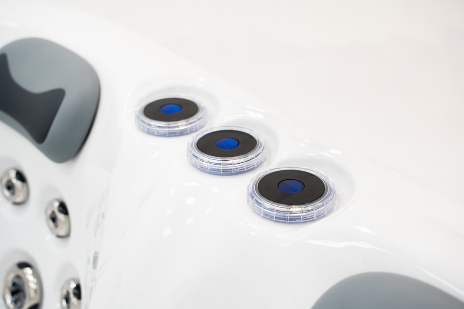 Revolution-spa Mercury 213x165x80 3 fős jakuzzi