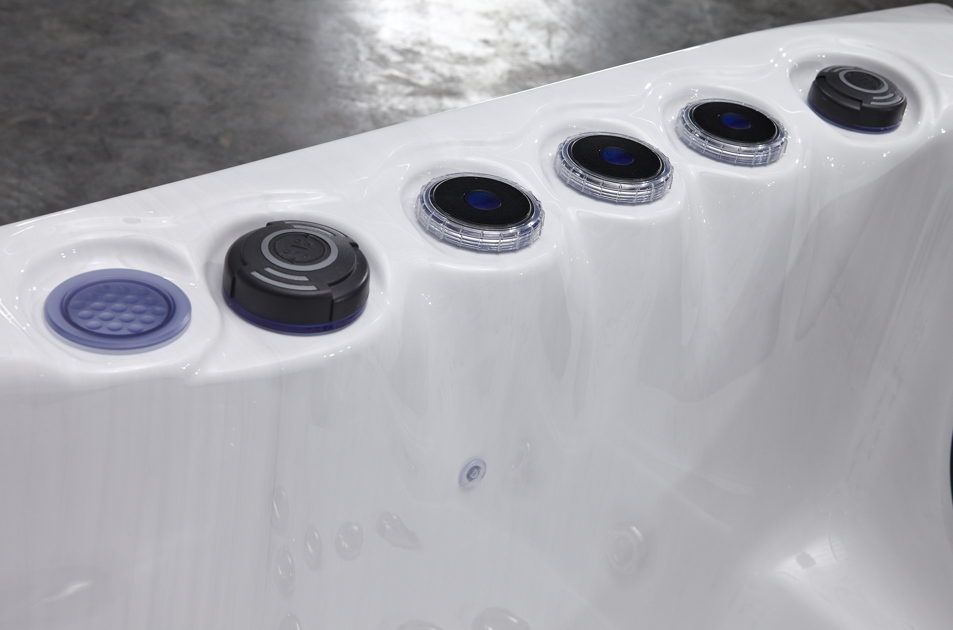 Revolution-spa Saturn 200x200x80 6 fős jakuzzi