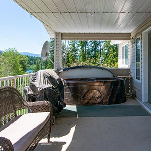 SpaBerry SB5 2 személyes jakuzzi 232,5x126,5x81cm