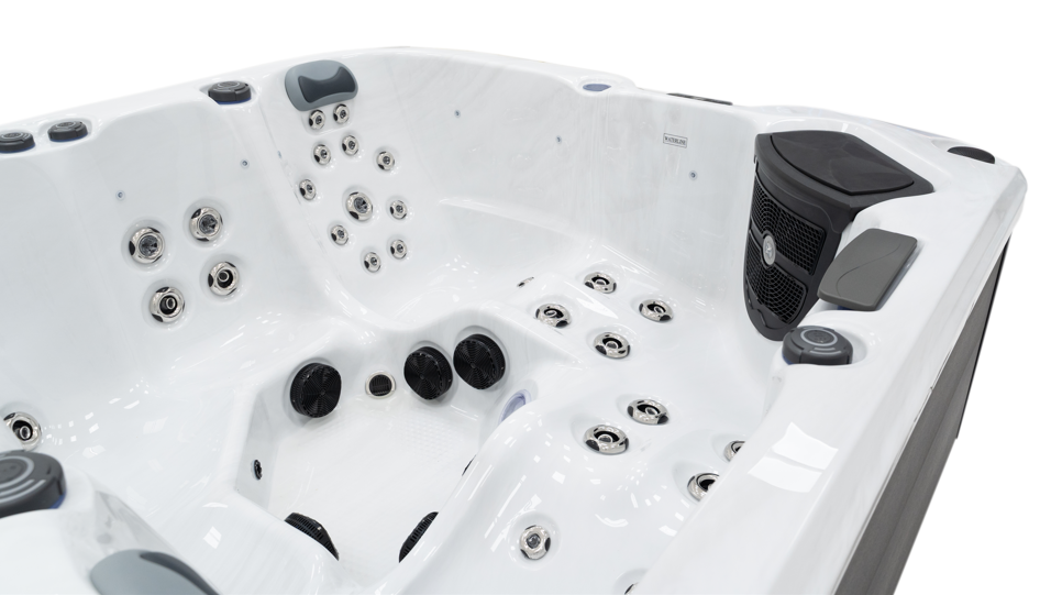Revolution-spa Uranus 200x200x80 5 fős jakuzzi